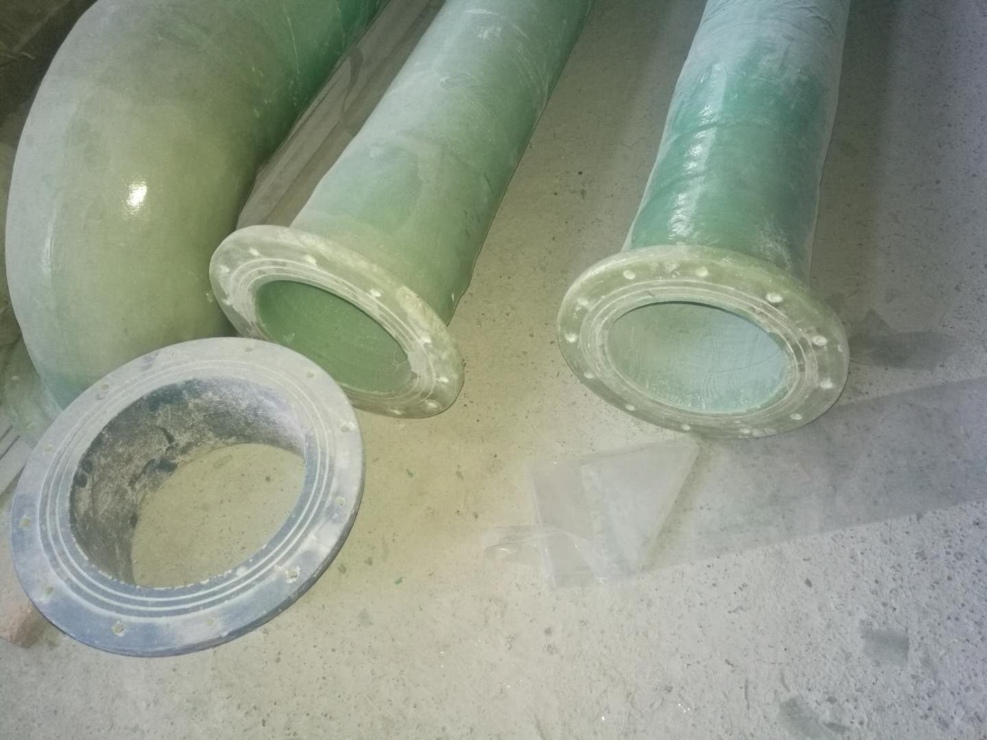 潍坊厂家加工玻璃钢管道管件弯头法兰